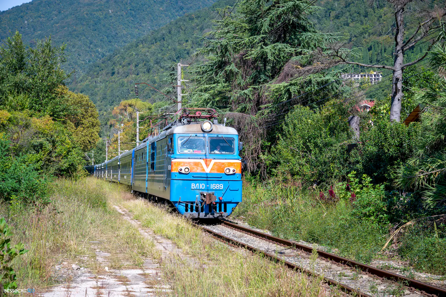 ВЛ10
